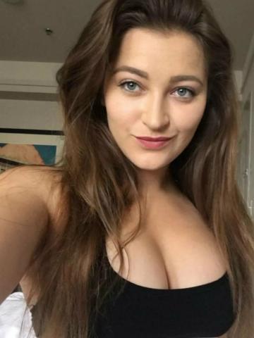 Полина Пляж фото 3